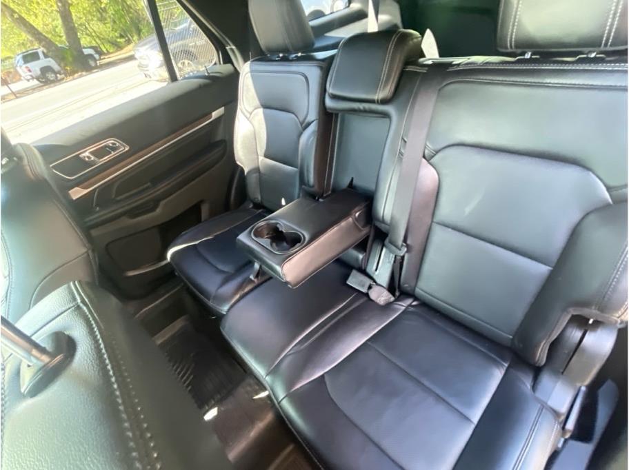 2017 Ford Explorer Limited - Photo 14