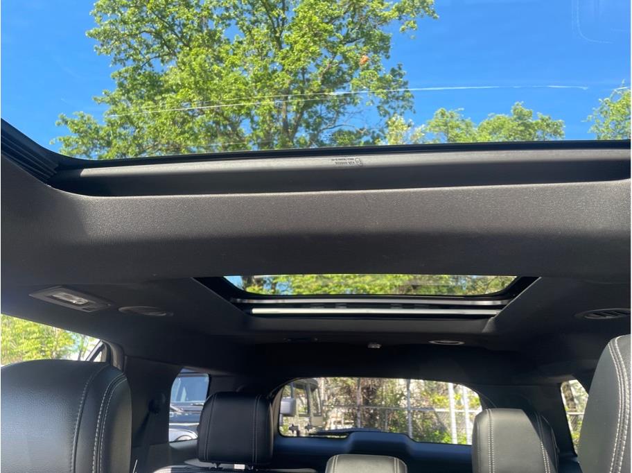 2017 Ford Explorer Limited - Photo 21