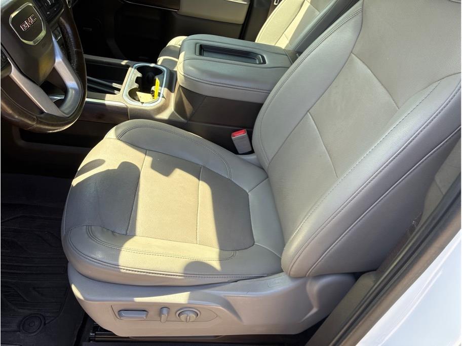 2021 GMC Sierra 2500HD SLT - Photo 14