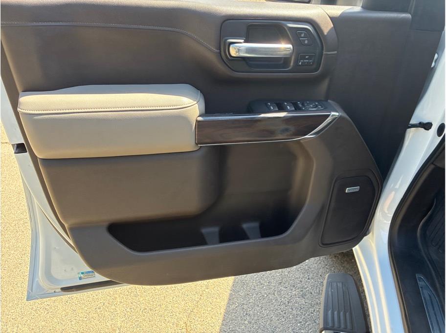 2021 GMC Sierra 2500HD SLT - Photo 16