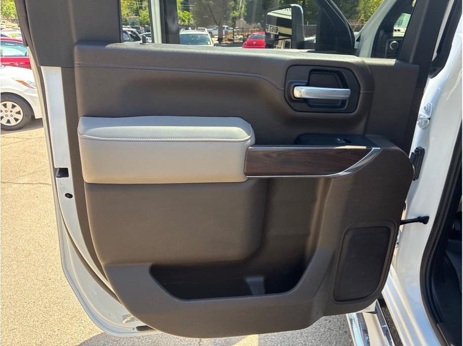 2021 GMC Sierra 2500HD SLT - Photo 21