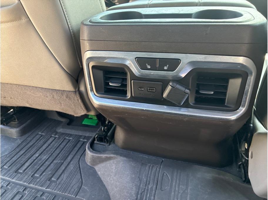 2021 GMC Sierra 2500HD SLT - Photo 24