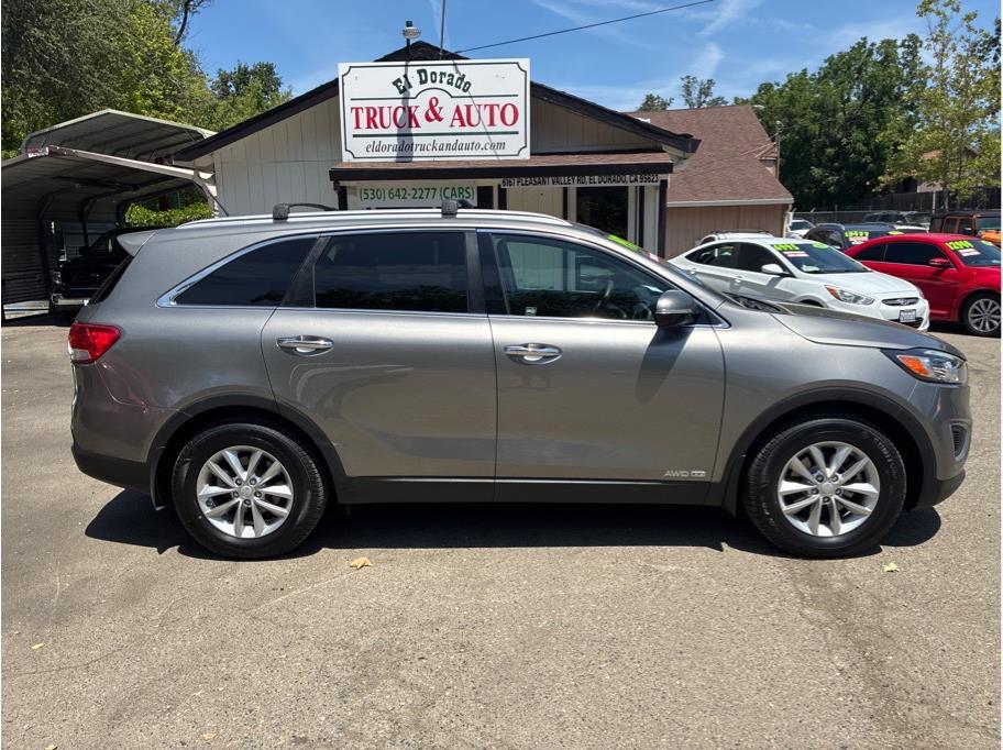 2018 Kia Sorento LX V6 AT 4WD's photo
