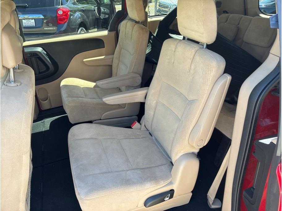 2016 Dodge Grand Caravan SXT's photo