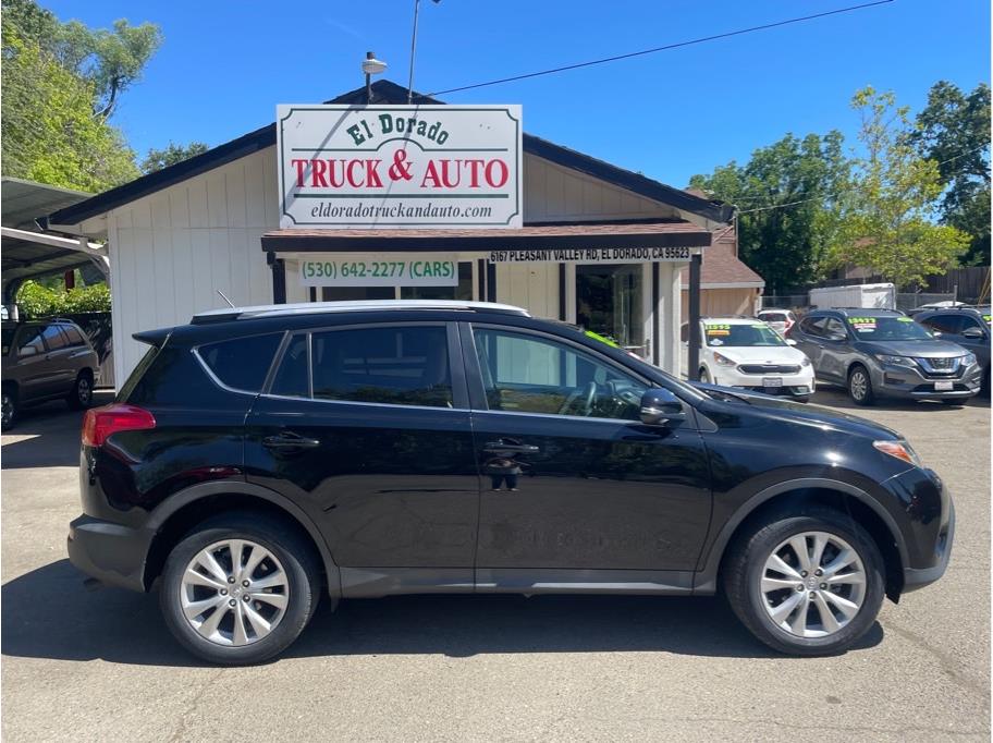 2015 Toyota RAV4 Limited's photo