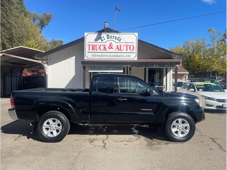 2014 Toyota Tacoma Base