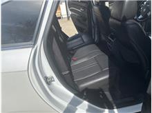 Vehicle Thumb #23