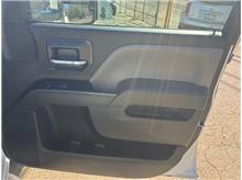 Vehicle Thumb #26