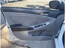 Vehicle Thumb #13