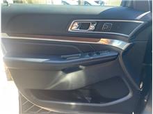 Vehicle Thumb #18