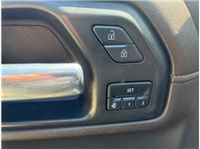 Vehicle Thumb #18