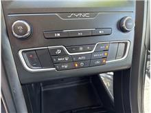 Vehicle Thumb #34