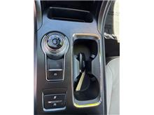 Vehicle Thumb #36