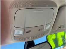 Vehicle Thumb #38