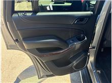 Vehicle Thumb #19