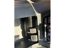 Vehicle Thumb #42