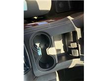 Vehicle Thumb #43