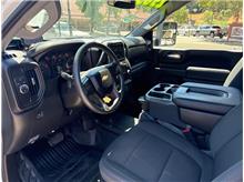 Vehicle Thumb #12
