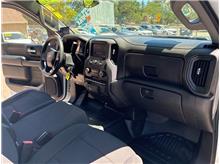 Vehicle Thumb #17