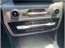 Vehicle Thumb #43