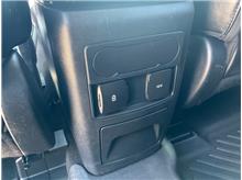 Vehicle Thumb #53