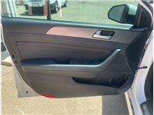 Vehicle Thumb #15