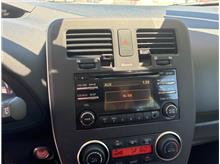 Vehicle Thumb #32