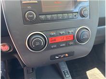 Vehicle Thumb #33