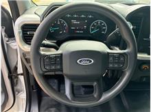 Vehicle Thumb #26