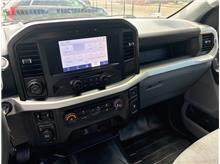 Vehicle Thumb #29