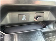 Vehicle Thumb #36