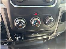 Vehicle Thumb #39