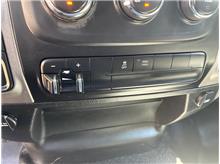 Vehicle Thumb #40