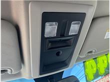 Vehicle Thumb #43
