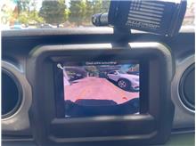 Vehicle Thumb #22