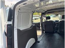 Vehicle Thumb #19