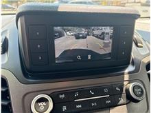 Vehicle Thumb #32
