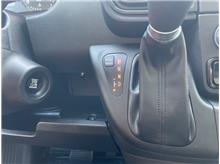 Vehicle Thumb #18