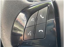 Vehicle Thumb #23