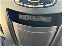 Vehicle Thumb #24