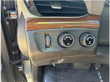Vehicle Thumb #38