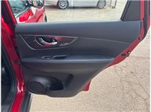 Vehicle Thumb #23