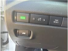 Vehicle Thumb #26