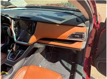 Vehicle Thumb #26