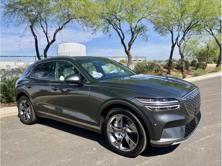 2024 Genesis Electrified GV70