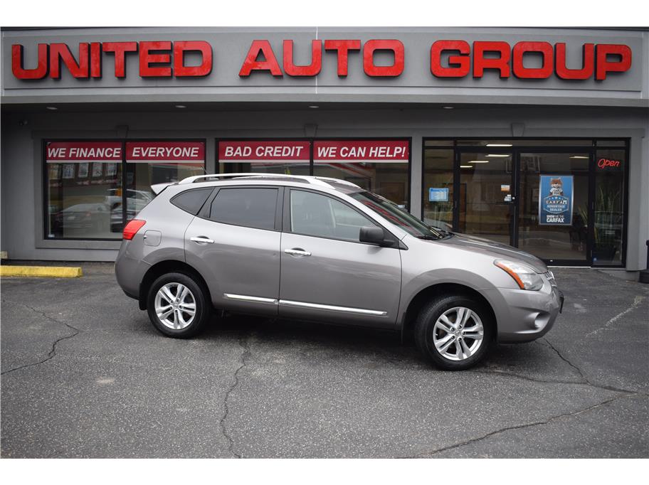 2015 Nissan Rogue Select from United Auto Group
