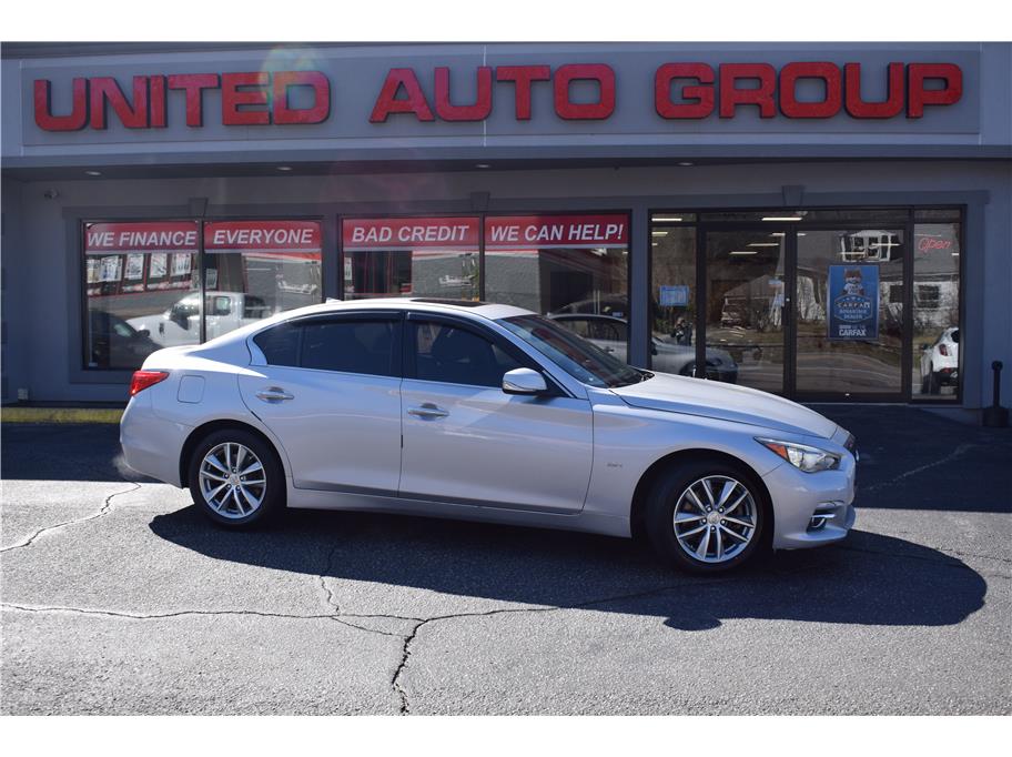 2016 Infiniti Q50 from United Auto Group