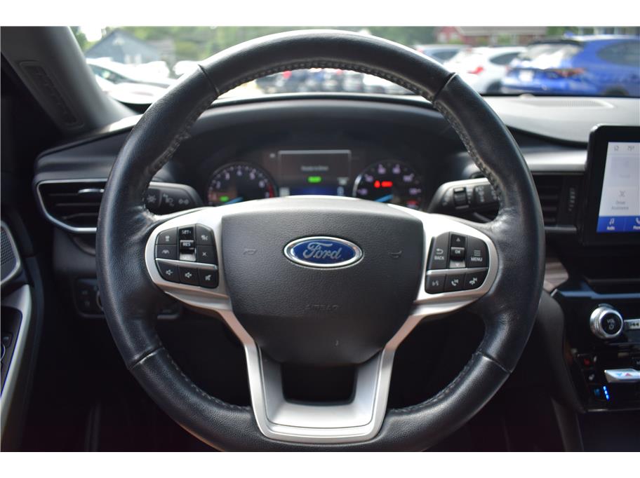 2022 Ford Explorer Limited - Photo 17