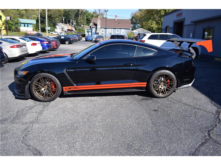 2017 Ford Mustang Shelby GT350 - Photo 10
