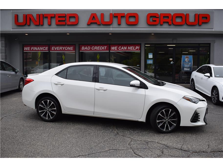 2018 Toyota Corolla SE AT's photo
